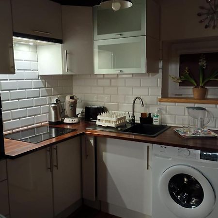 Apartament Pod Lasem Tenczynek Exterior foto